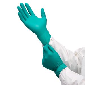 Kimtech™ green nitrile gloves