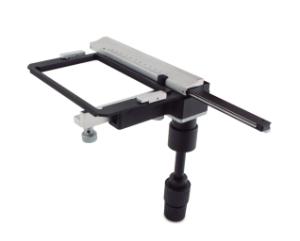 Attachable stage with well plate holder