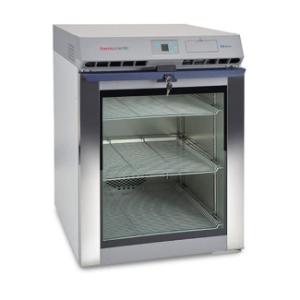 Undercounter lab refrigerator