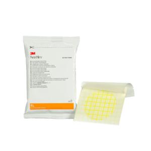 Petrifilm™ environmental listeria plate