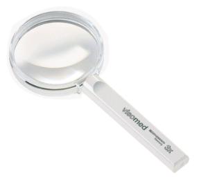 Handheld magnifiers