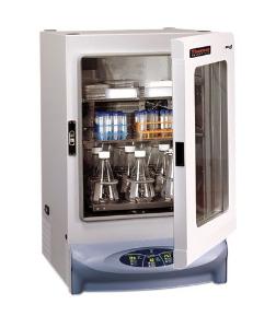 Incubating shaker MaxQ™ 6000