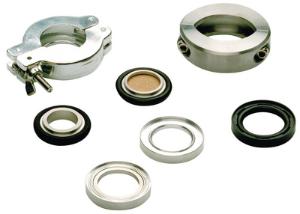 Centring and sealing rings for small flange connections